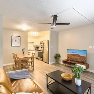 Apartment Updated With Pool - Close To Airport, Zoo, & Asu, Phoenix