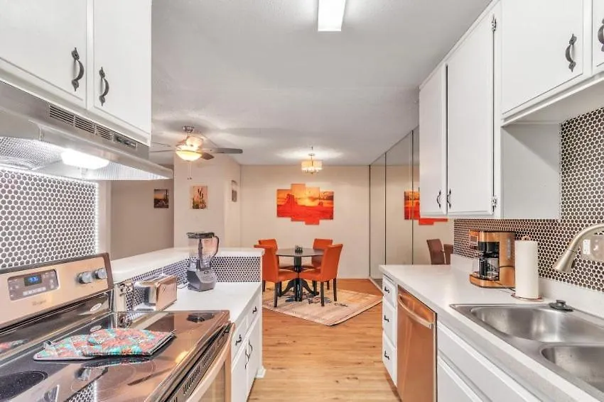Sw Arizona Decorated 1 Bedroom Condo Pool/Hot Tub Phoenix 0*,  United States