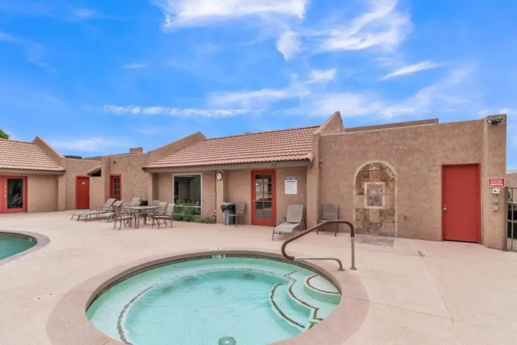 Sw Arizona Decorated 1 Bedroom Condo Pool/Hot Tub Phoenix Apartment